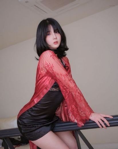 骚动时节的少女们啊