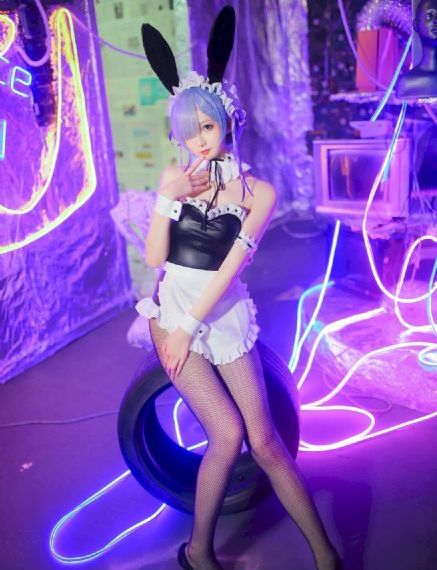 观看妈妈的朋友