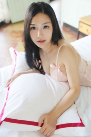 法国电影《触不可及》