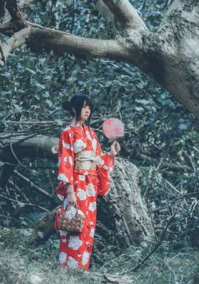 商务旅行和女老板同房